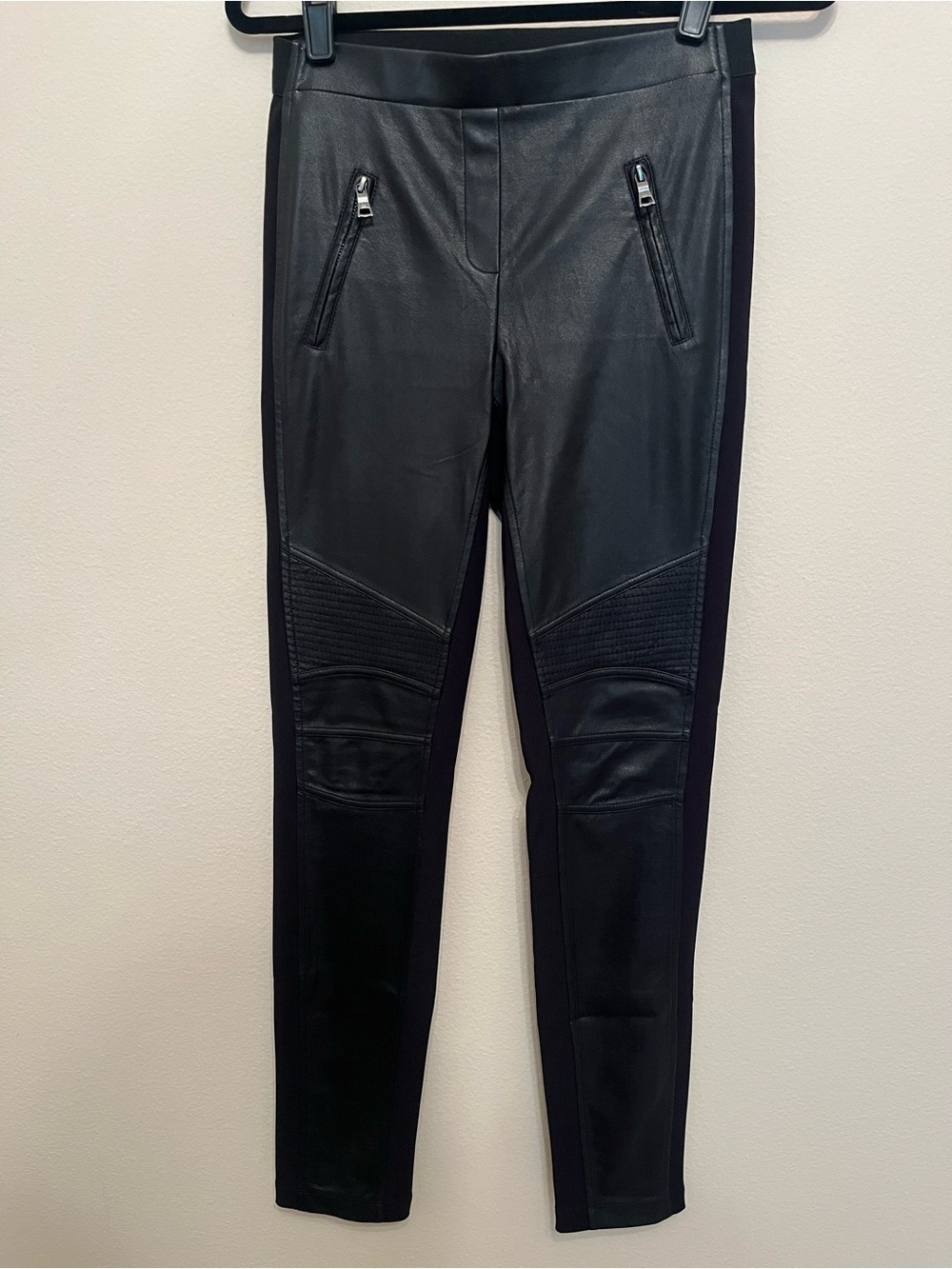 BCBGMaxAzria Black Faux Leather Skinny Leggings